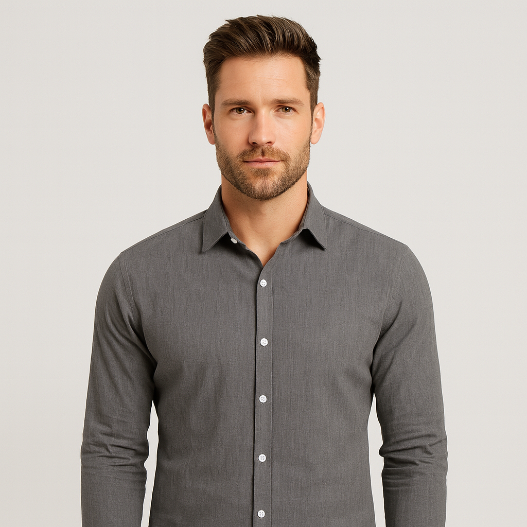 Men's short-sleeve linen shirt in a casual style, featuring a relaxed fit, a button-down front, and a classic collar. The shirt 8