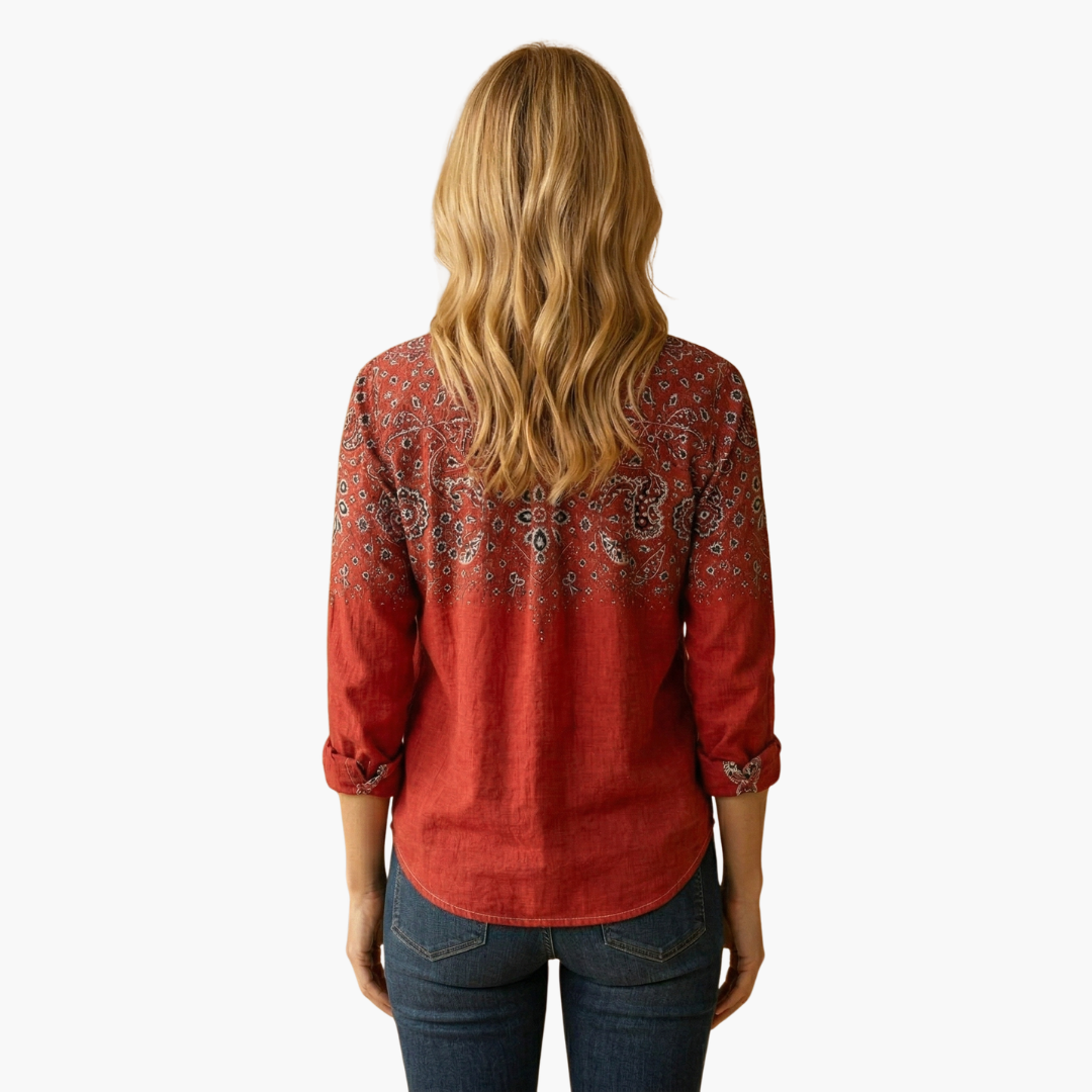 Women's white shirt with a classic collar and long sleeves. 4
