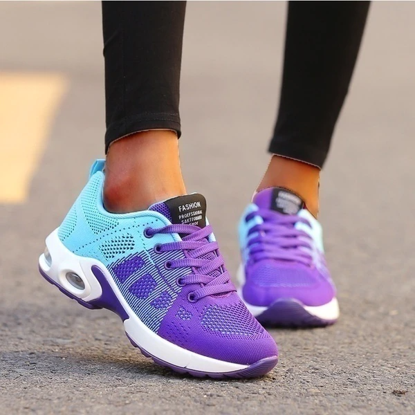 Damskie buty do biegania z oddychającą cholewką i wspierającą konstrukcją, ukazujące 6