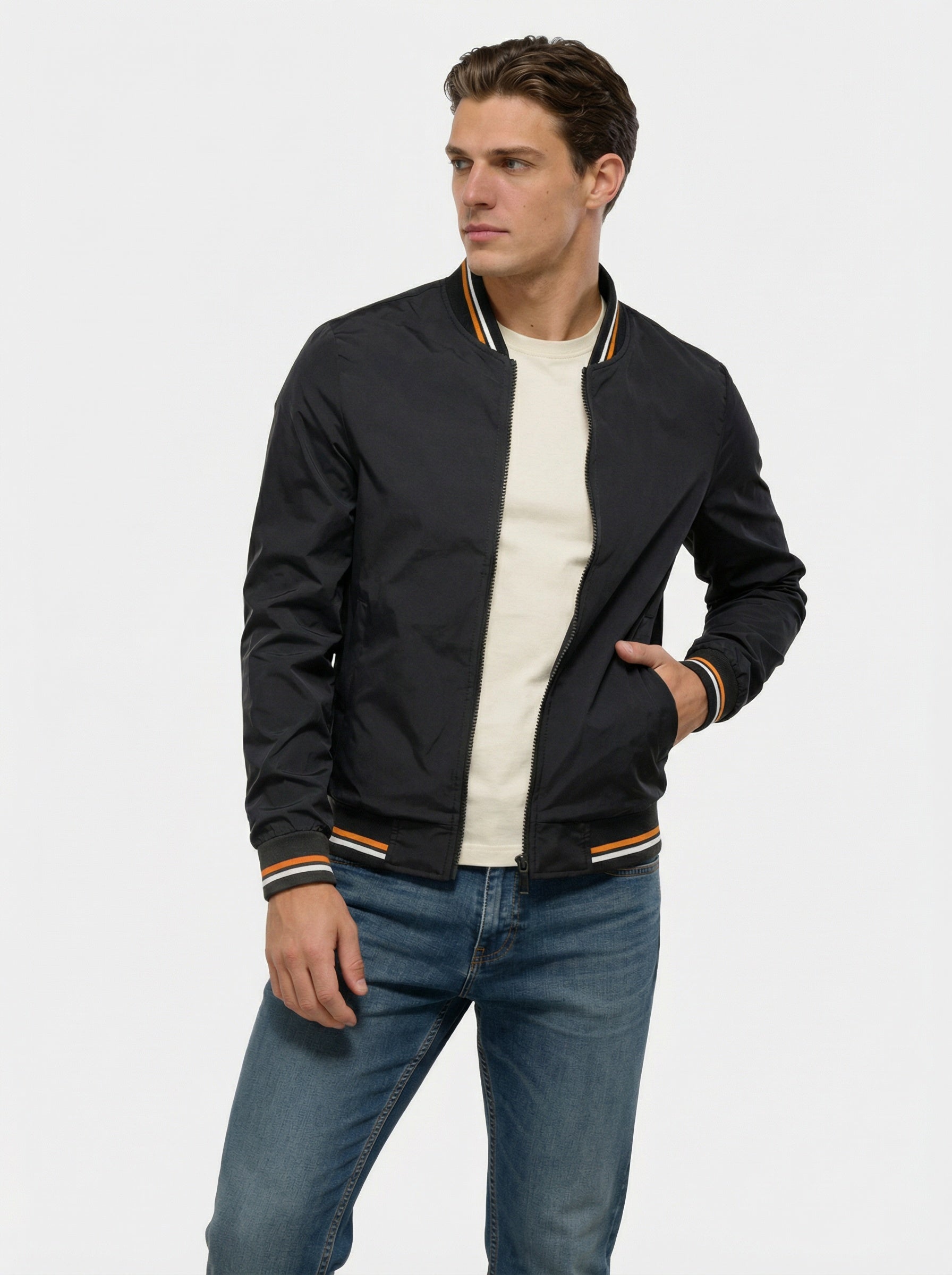 Men's bomber jacket featuring a zip closure and a classic collar. 1