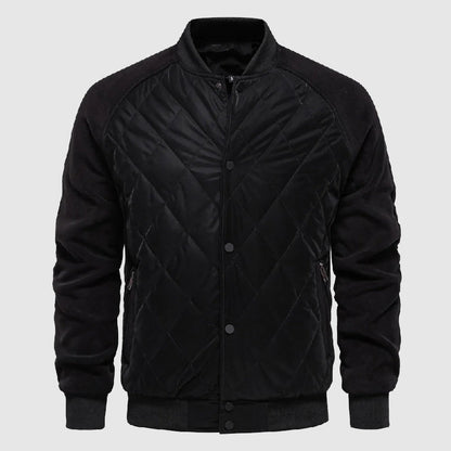 Men's quilted bomber jacket featuring elastic cuffs and a sporty design. 4