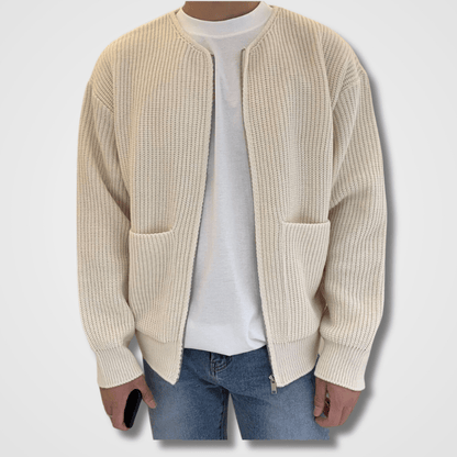 Men's long cardigan with long sleeves and a zip closure, featuring a relaxed fit and a stylish design. 1