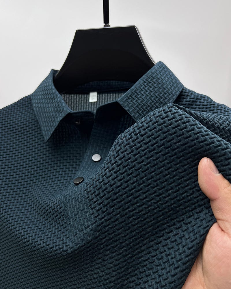 Men's short-sleeve T-shirt featuring mesh panels for ventilation. 4