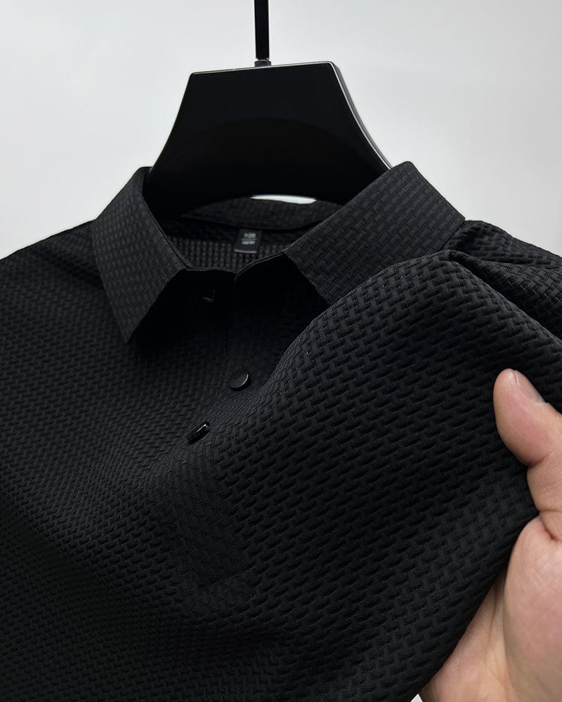 Men's short-sleeve T-shirt featuring mesh panels for ventilation. 5