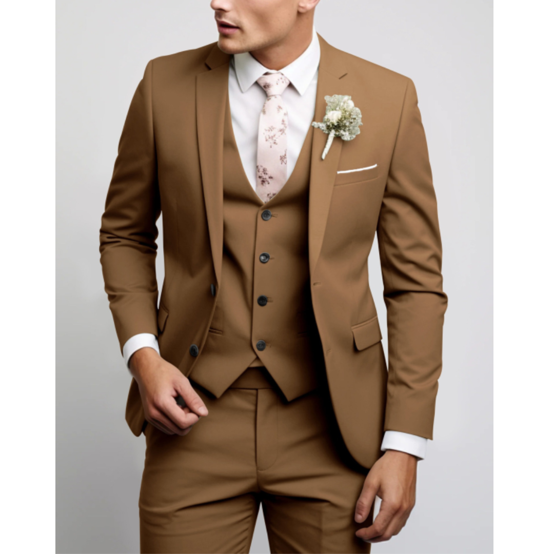 Męski trzyczęściowy garnitur ślubny slim fit z dopasowaną marynarką, prezentujący elegancki 2