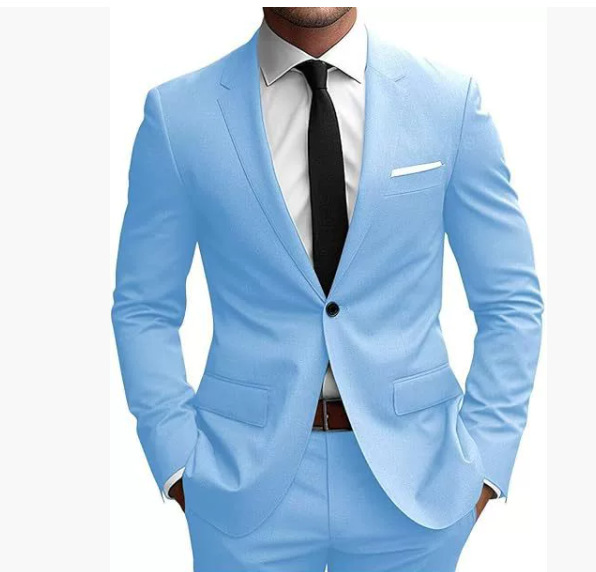 Męski garnitur slim fit na wiosnę, pokazujący elegancki krój i dopasowanie, z marynark 5