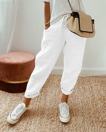 Men's casual long pants with pockets in a regular fit, displayed on a flat surface. 3