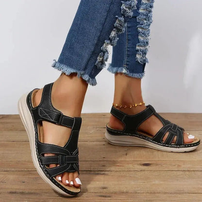 Orthopedic women's sandals with adjustable straps and supportive insoles, displayed from multiple angles. 3