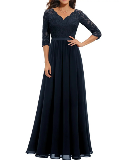 Maxi dress with a corset design, featuring intricate lace detailing, suitable for weddings and evening outings. 4